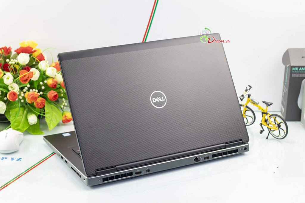 Dell Precision 7730 I7 8750H 16GB 256GB 17 P3200